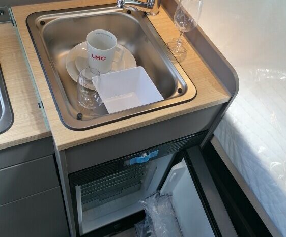 LMC INNOVAN 590 new edition complet